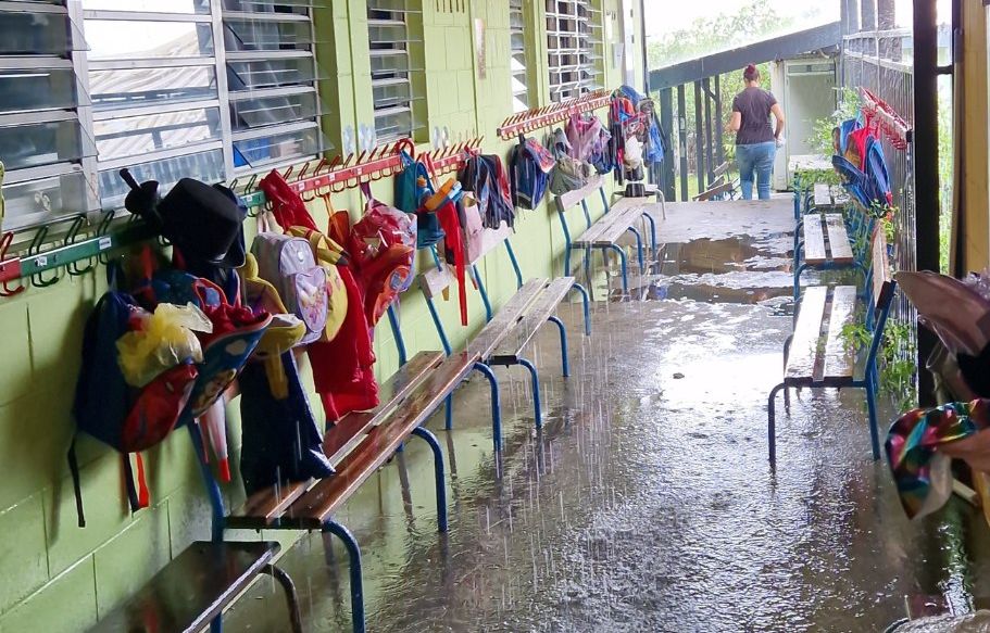 Pourquoi l’école est en souffrance en Outre-mer… « Il y a parfois des inondations ou des coupures d’eau »